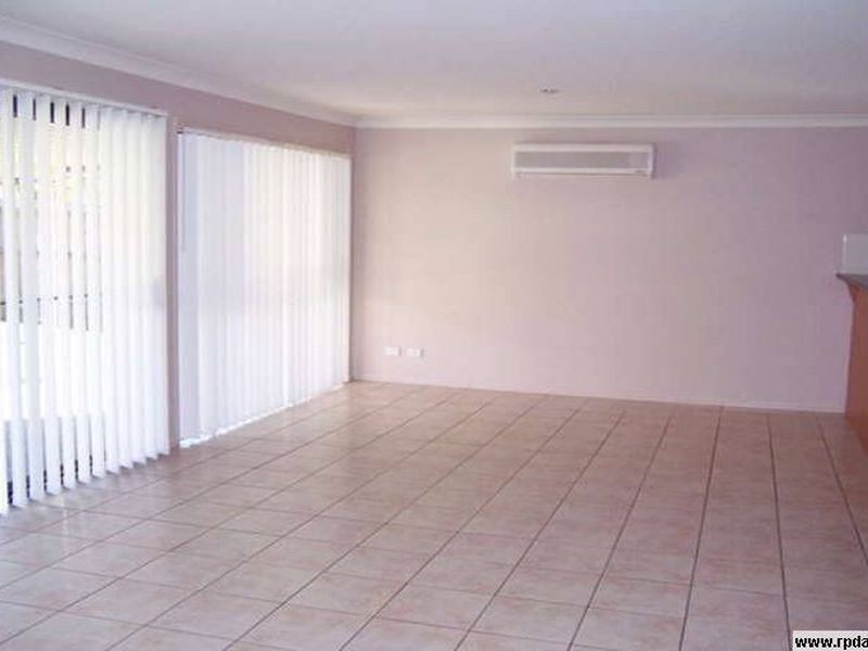 2 Kenny Close, Forest Lake QLD 4078