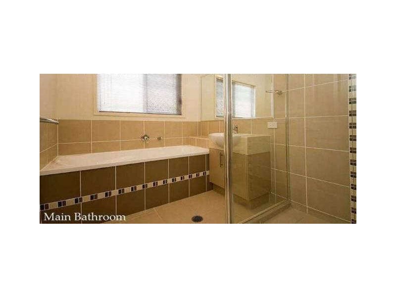 14 Snowy River Circuit, Forest Lake QLD 4078