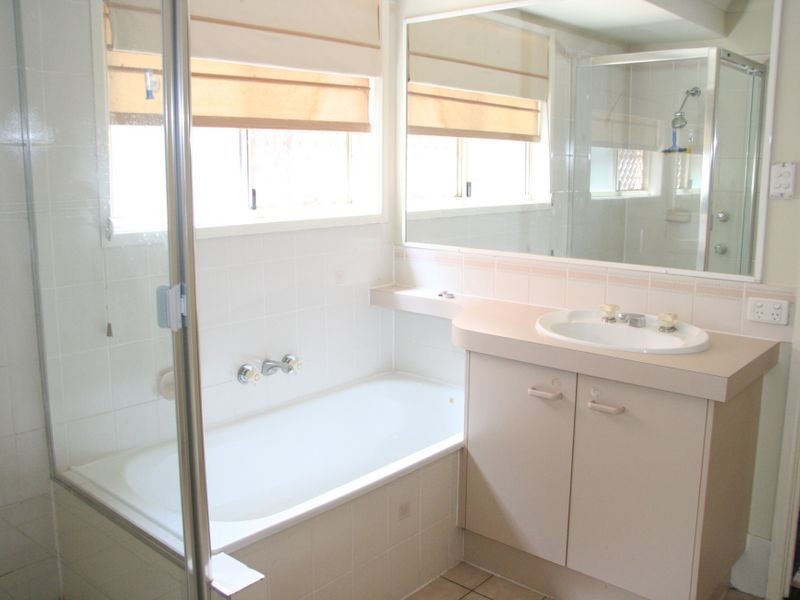 9 Beltana Place, Forest Lake QLD 4078