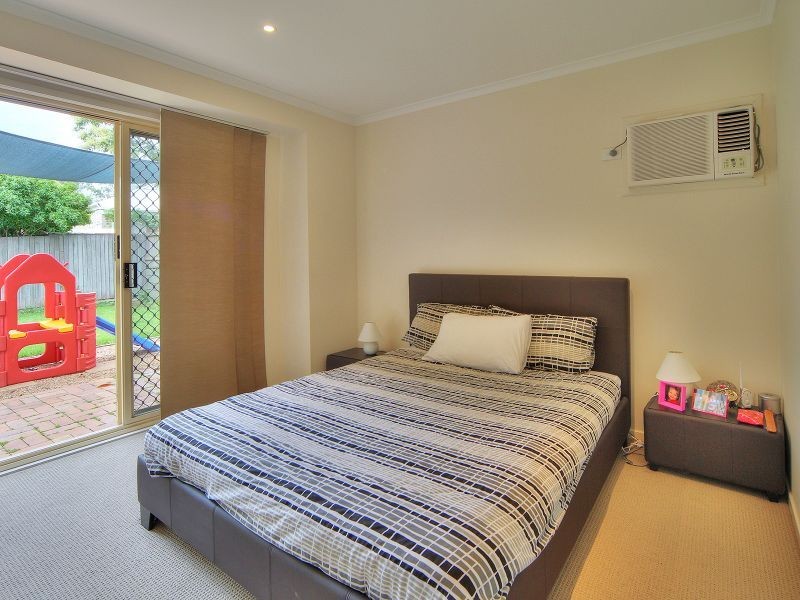 7 Napier Place, Forest Lake QLD 4078
