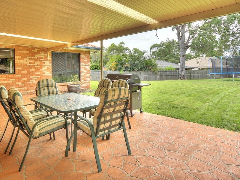 21 Ashton Way, Forest Lake QLD 4078