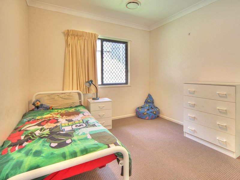 21 Ashton Way, Forest Lake QLD 4078