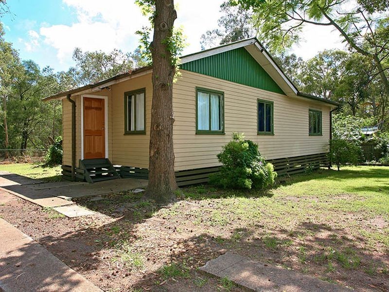 80 Addison Road, Camira QLD 4300