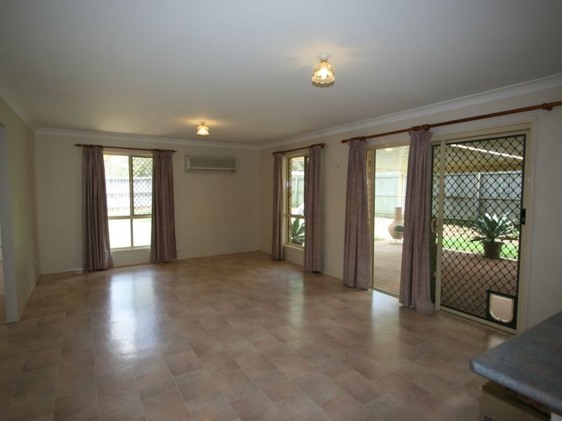 29 Hampstead Street, Forest Lake QLD 4078