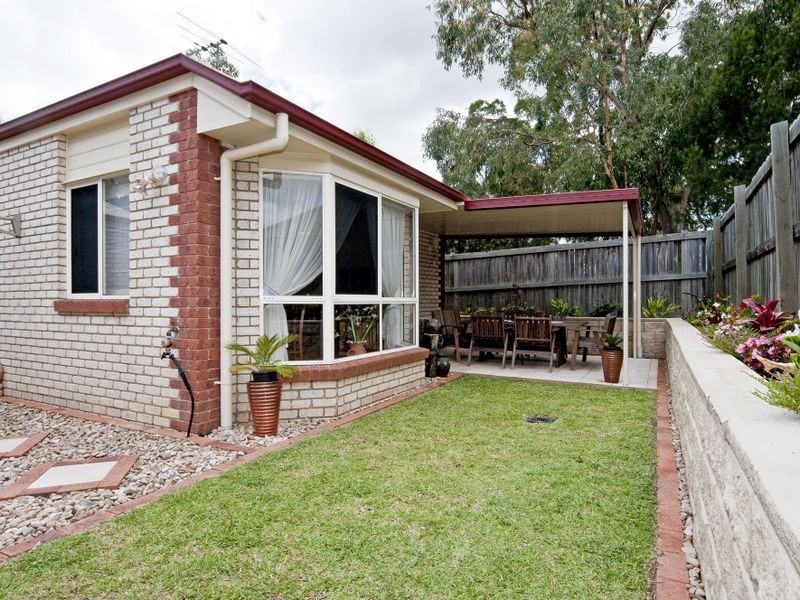 8 Mannix Place, Forest Lake QLD 4078