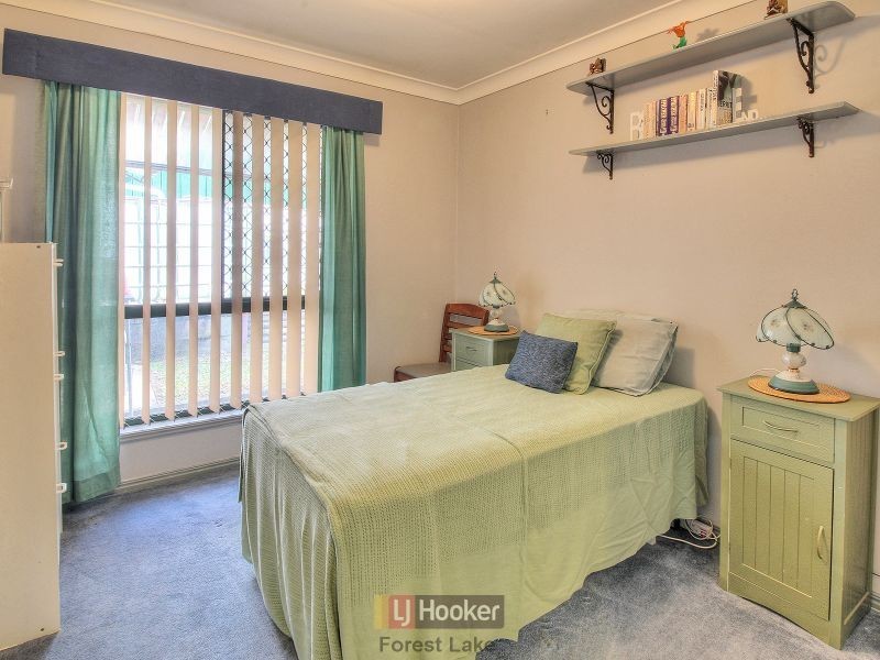 9 Amara Crescent, Forest Lake QLD 4078