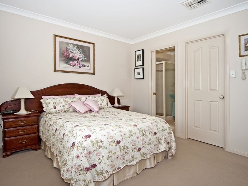 163 Jubilee Avenue, Forest Lake QLD 4078