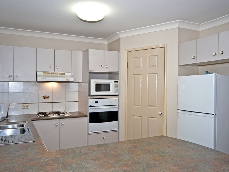 7 Argyle Place, Forest Lake QLD 4078