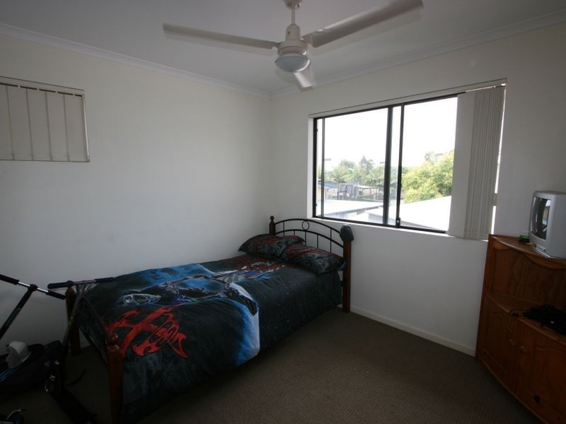 28/66 University Drive, Meadowbrook QLD 4131