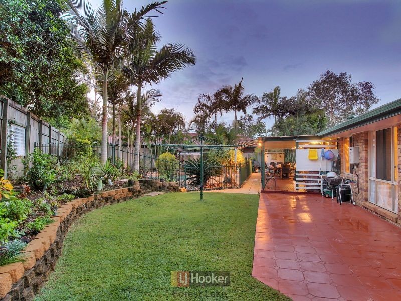 35 Serrata Circuit, Forest Lake QLD 4078