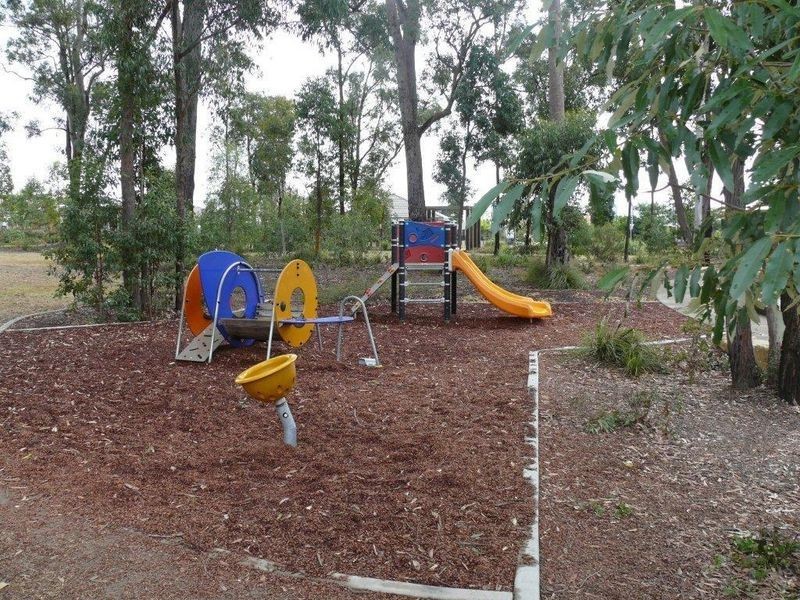 Lot 518 (1 Parkwood Drive, Heathwood QLD 4110