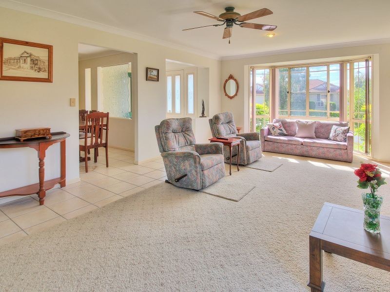 9 Jindabyne Circuit, Forest Lake QLD 4078