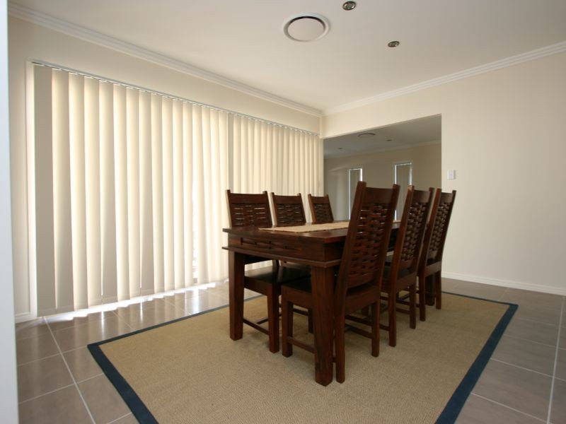 10 Colebrook Crescent, Doolandella QLD 4077