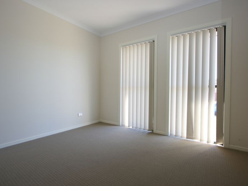 10 Colebrook Crescent, Doolandella QLD 4077