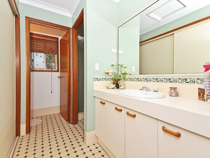 12 Orchid Place, Springfield QLD 4300