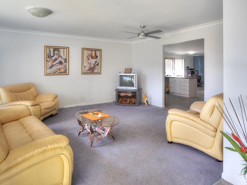 9 Lenton Place, Calamvale QLD 4116