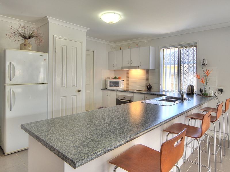 9 Lenton Place, Calamvale QLD 4116