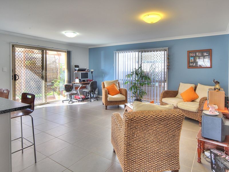 9 Lenton Place, Calamvale QLD 4116