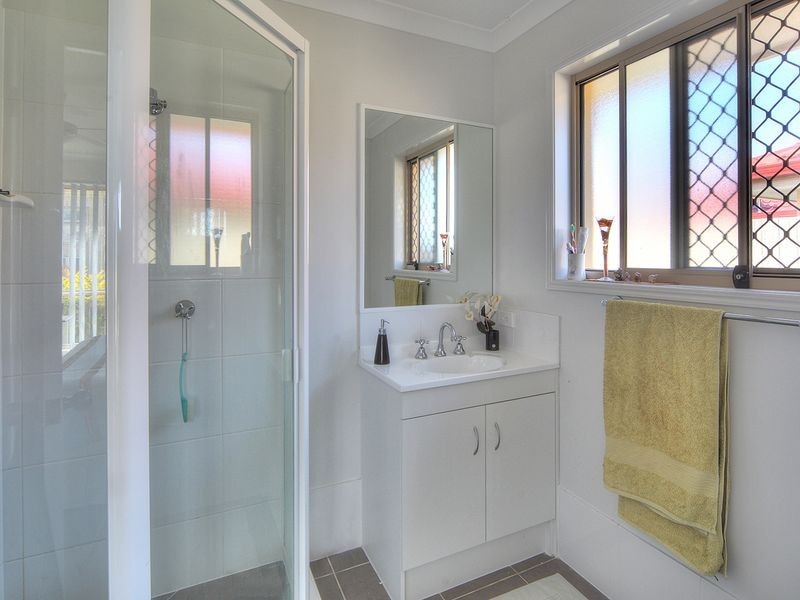 9 Lenton Place, Calamvale QLD 4116