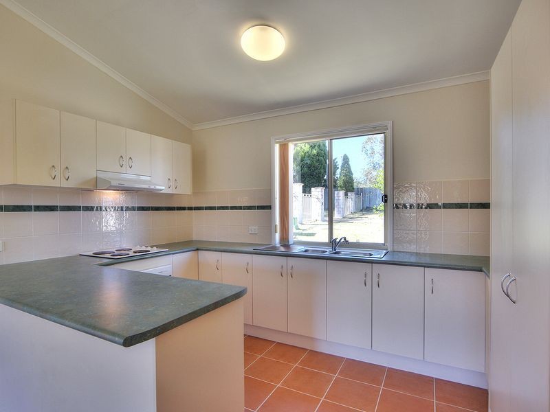 37 Pintail Crescent, Forest Lake QLD 4078