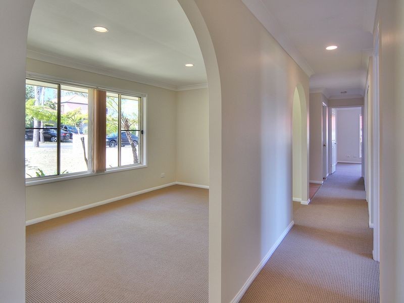 37 Pintail Crescent, Forest Lake QLD 4078