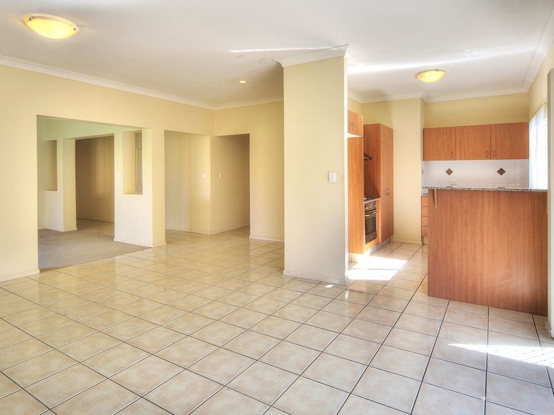 50 Ithaca Way, Forest Lake QLD 4078