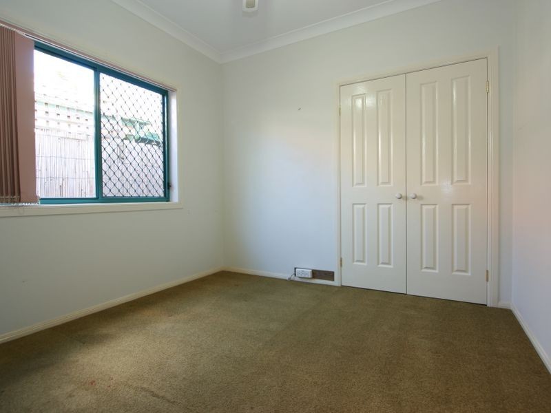 9 Queens Court, Forest Lake QLD 4078