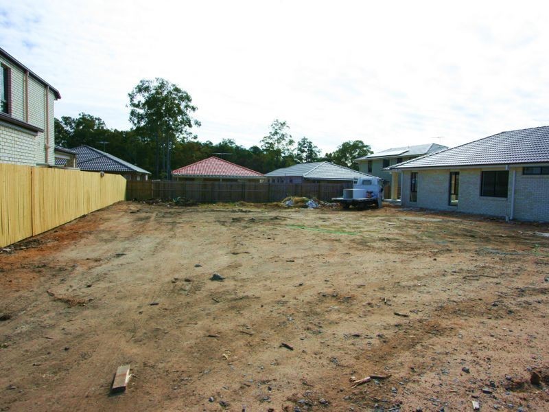 1039/ Steelwood Street, Heathwood QLD 4110