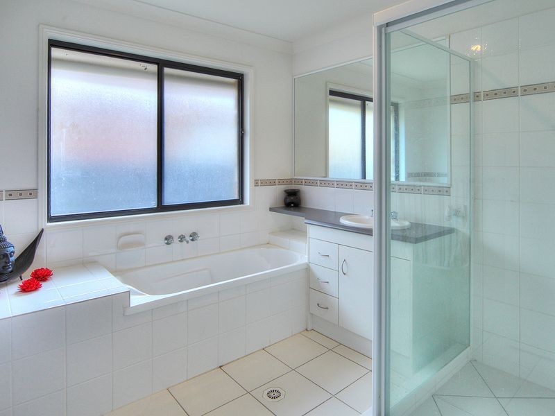 16 Gladys Street, Doolandella QLD 4077