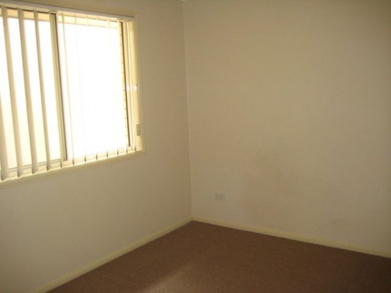 24 Central Street, Forest Lake QLD 4078