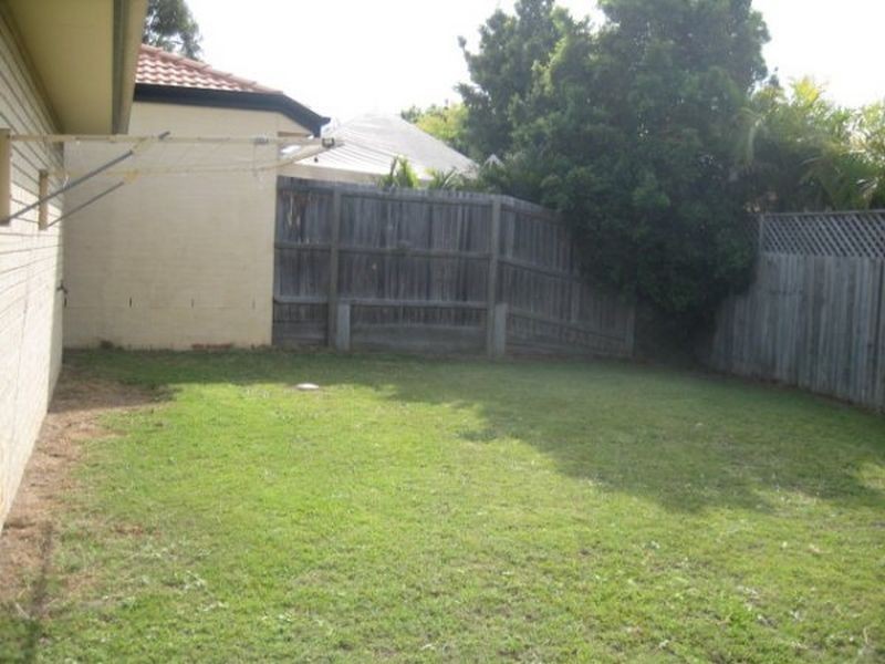 24 Central Street, Forest Lake QLD 4078