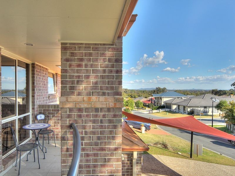 36 Degas Street, Forest Lake QLD 4078