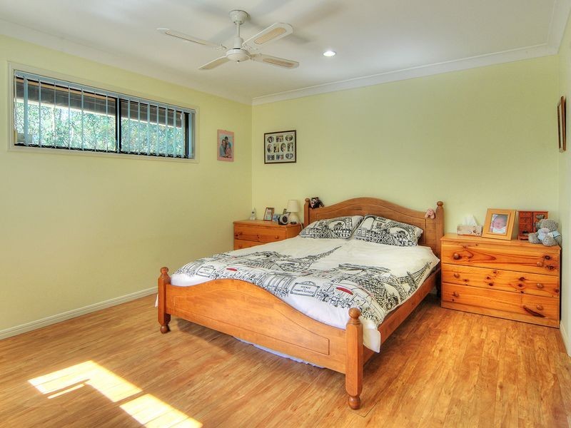 17 Purdie Place, Forest Lake QLD 4078