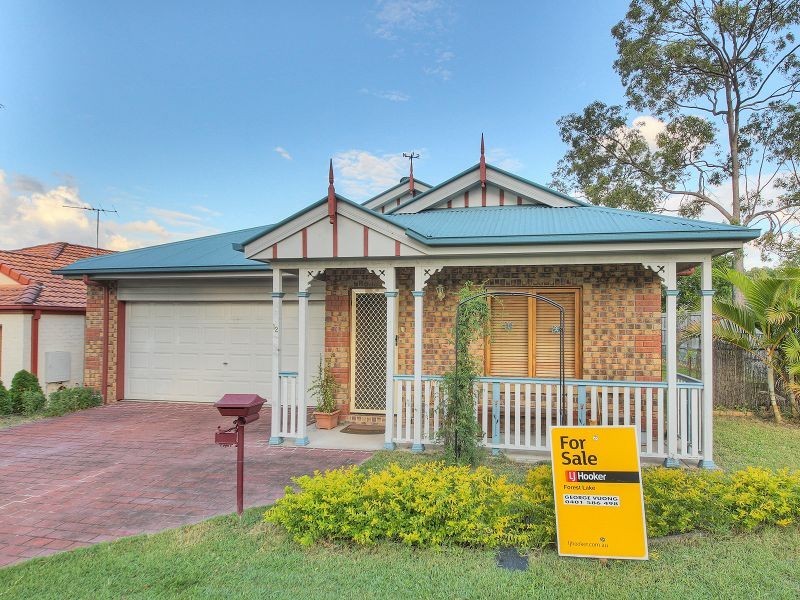12 Starr Street, Forest Lake QLD 4078