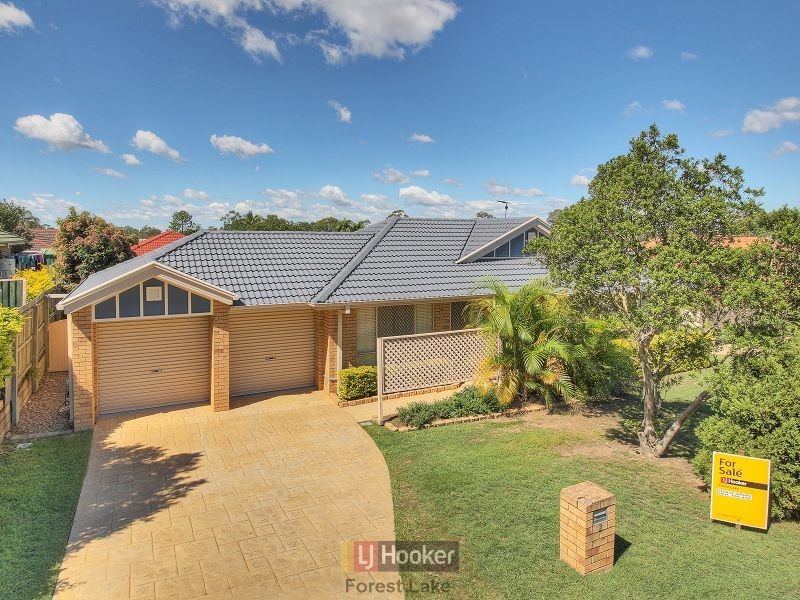 6 Jindabyne Circuit, Forest Lake QLD 4078