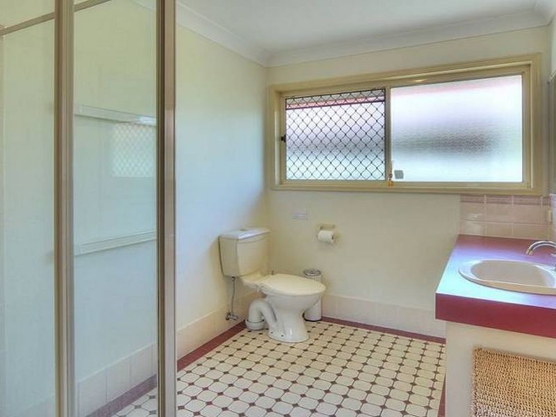 76 Banksia Circuit, Forest Lake QLD 4078