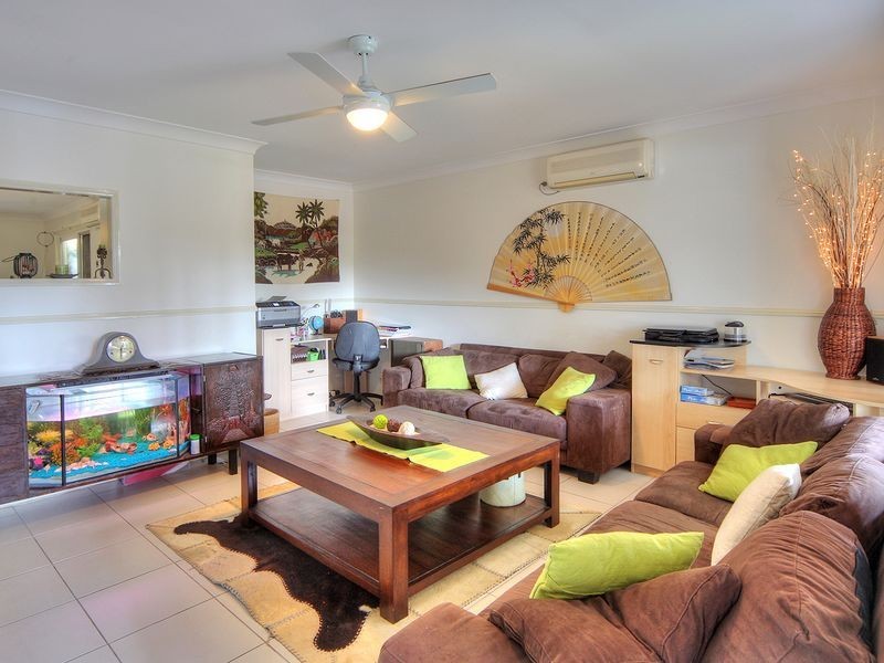 14 Karnak Court, Camira QLD 4300