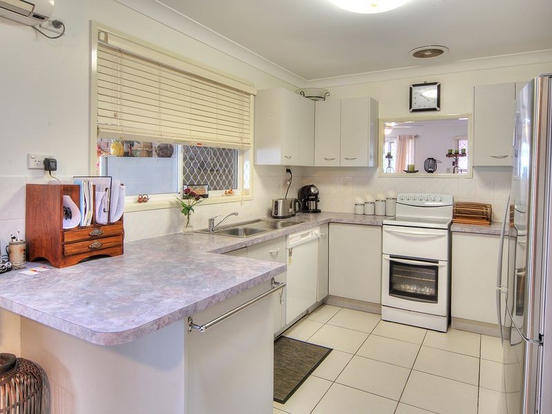 14 Karnak Court, Camira QLD 4300