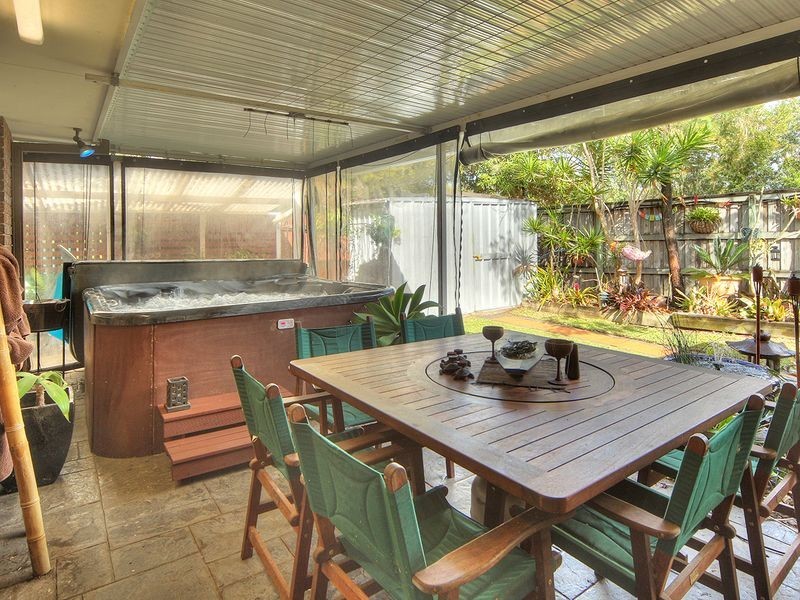 14 Karnak Court, Camira QLD 4300