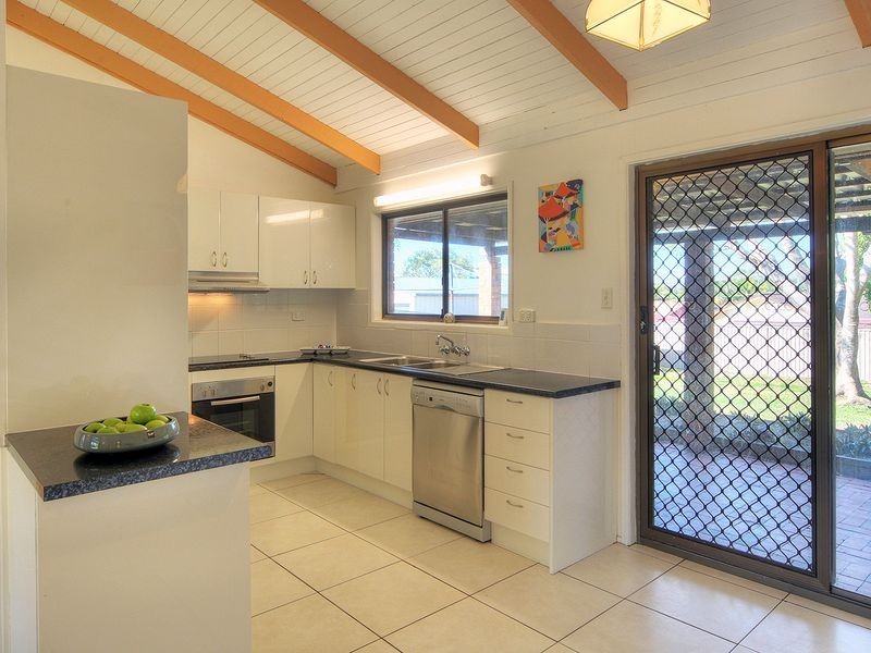 33 Parklands Drive, Boronia Heights QLD 4124