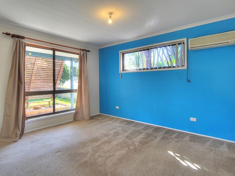 33 Parklands Drive, Boronia Heights QLD 4124