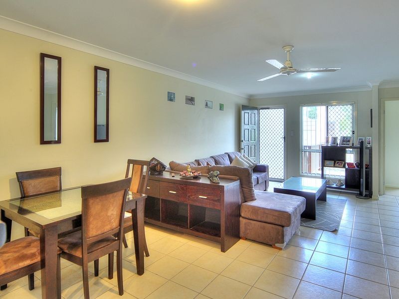17 Periwinkle Lane, Springfield Lakes QLD 4300