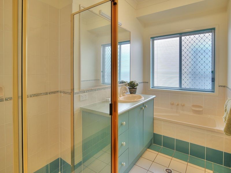 13 Montego Way, Forest Lake QLD 4078