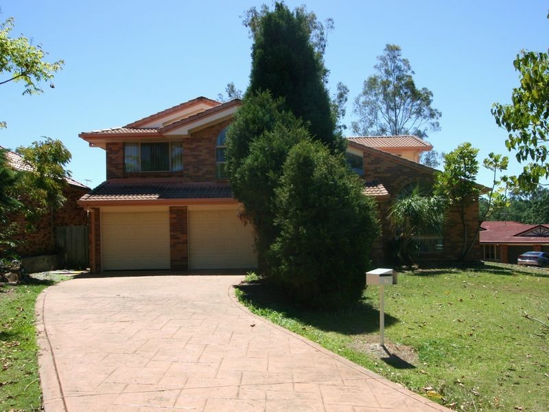 16 Baccata Place, Forest Lake QLD 4078