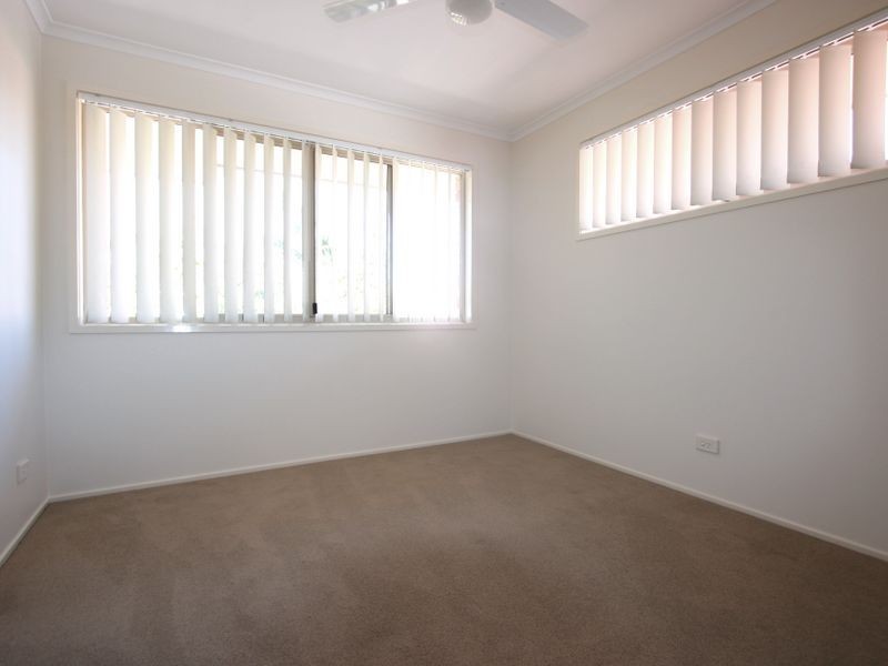 16 Baccata Place, Forest Lake QLD 4078