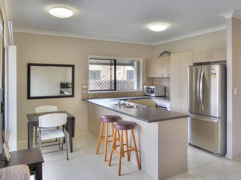 34 Gippsland Circuit, Forest Lake QLD 4078