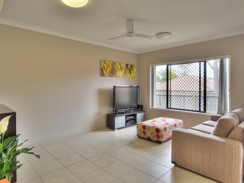 34 Gippsland Circuit, Forest Lake QLD 4078