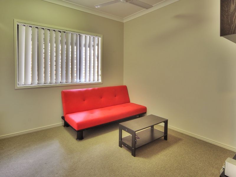 34 Gippsland Circuit, Forest Lake QLD 4078