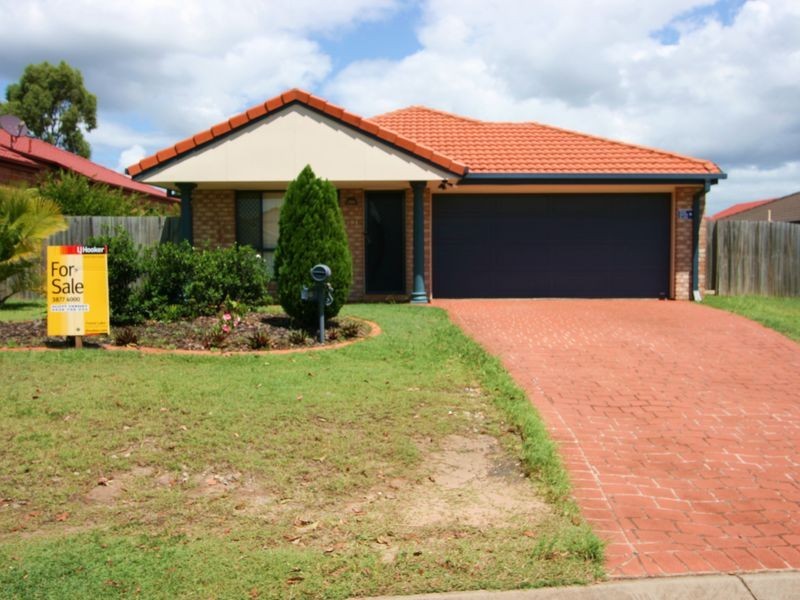 16 Robson Street, Forest Lake QLD 4078