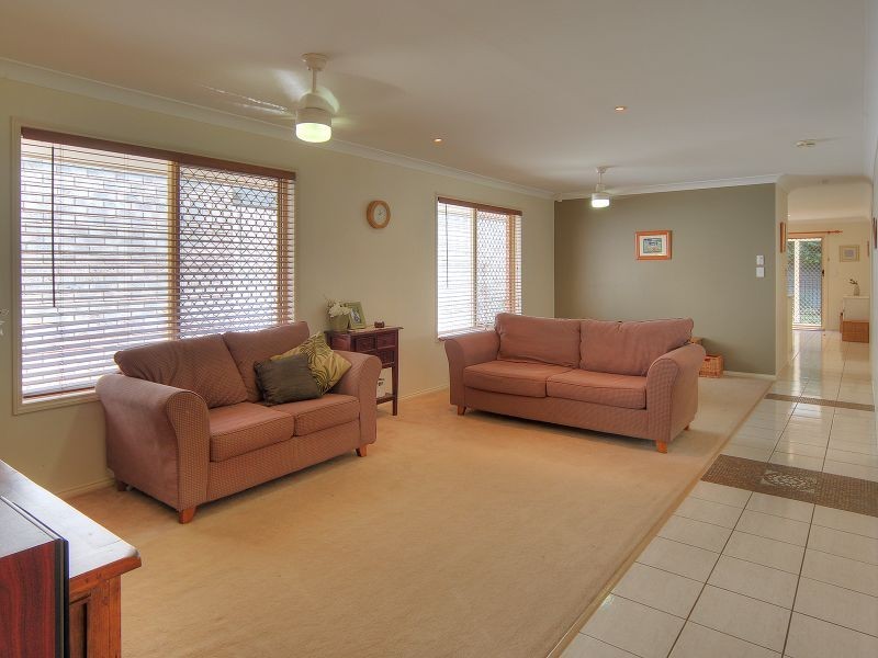 84 Clarendon Circuit, Forest Lake QLD 4078